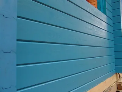 Покраска деревянного дома снаружи в СПБ - цена