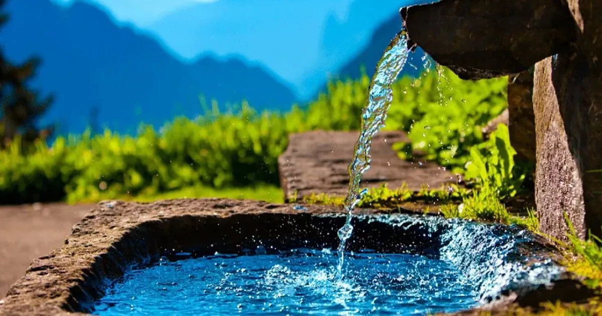 Почему родниковая вода. Чистая вода. Природная вода. Источник воды. Минеральные источники.