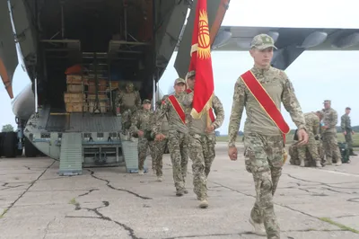 Украинские военные \"не случайно\" ломали технику на обучении — польский  офицер