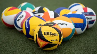 Стало известно, как выглядят мячи, которыми будут играть волейболисты в  чемпионате России - Чемпионат