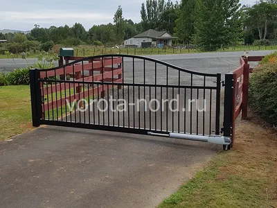 Кованые ворота для дачи №1 — Завод металлоконструкций «МС-Дверь»
