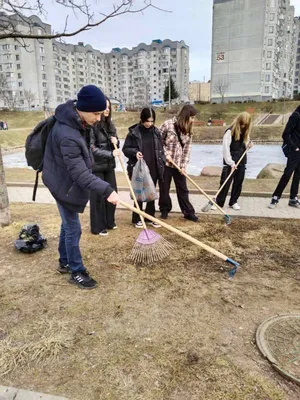 Все на субботник!\" Ностальгические фотографии с самого нелюбимого  советского мероприятия. | Фотограф Елена О. | Дзен