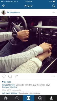 Фотография пары, держащейся за руки: красивое изображение в JPG