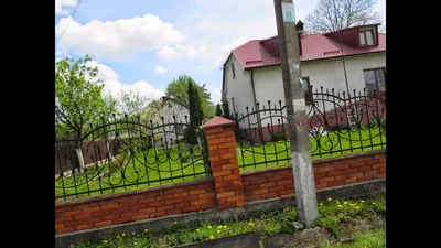 Установка забора вокруг многоквартирного дома СПб ✓ низкие цены