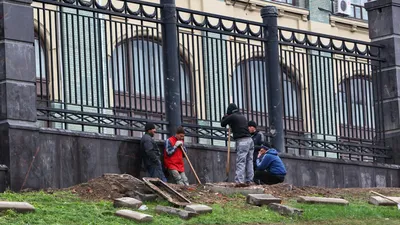 Бетонный забор: виды и характеристики забора из бетона