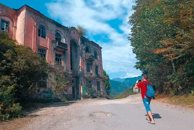 Заброшенные здания Абхазии, что посмотреть сталкерам в Абхазии, снять жилье  сайт Куда на море.ру