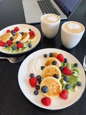 Завтрак утра с кофе стоковое изображение. изображение насчитывающей  эспрессо - 43285429