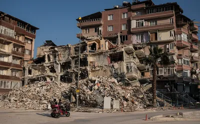 Эрдоган призвал не слушать тех, кто «сеет смуту» после землетрясений — РБК