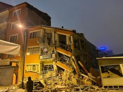 Разрушительное землетрясение в Марокко: почти 300 человек погибли, сотни  пострадавших - фото, видео