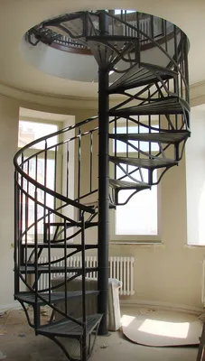 Металлическая лестница на монокосоуре | Купить лестницу из металла в  Минске, цена