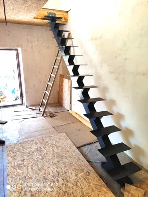Лестницы в стиле лофт – 135 лучших фото-идей дизайна лестницы на второй  этаж в частном доме | Houzz Россия