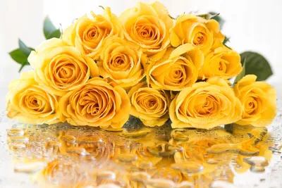 Открытки с желтыми розами с Днем Рождения