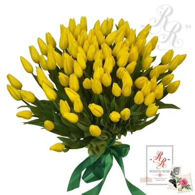 Желтые тюльпаны в коробке сиреневого цвета 101 шт. • Доставка букетов в  Санкт-Петербурге