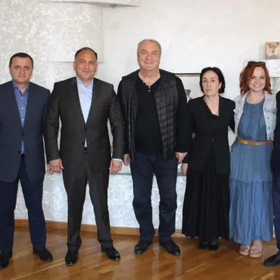 В Минкульте Абхазии обсудили совместные проекты с актерами Балуевым и  Бельской - 11.04.2022, Sputnik Абхазия