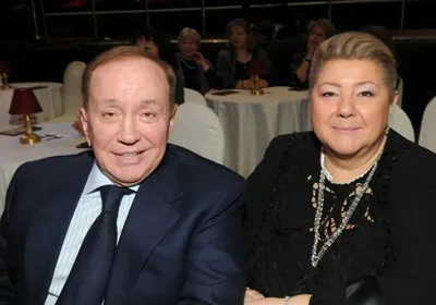 Единственная жена знаменитого телеведущего Александра Маслякова. Вместе 50  лет | Звёздный бар | Дзен