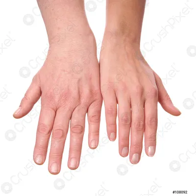 Фото женских рук в формате JPG