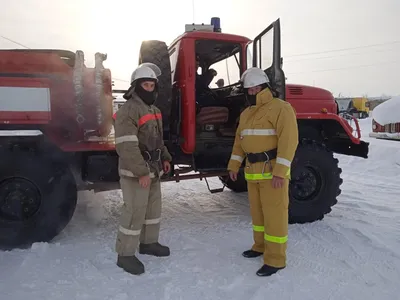 В Тольятти прошли соревнования на звание лучшего звена газодымозащитной  службы - Новости - Главное управление МЧС России по Самарской области